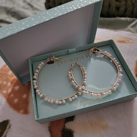 Persimmon freshwater pearl hoops - Picture 1 of 4